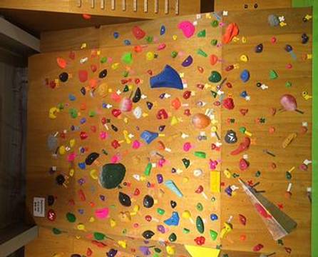 Climbing Bum クライミングバム 子連れのおでかけ 子どもの遊び場探しならコモリブ