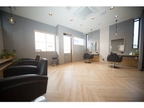 石川 小松市周辺の子連れにおすすめの美容院7選 キッズスペースありも 子連れのおでかけ 子どもの遊び場探しならコモリブ 石川 小松市周辺の子連れにおすすめの美容院7選 キッズスペースありも 子連れのおでかけ 子どもの遊び場探しならコモリブ