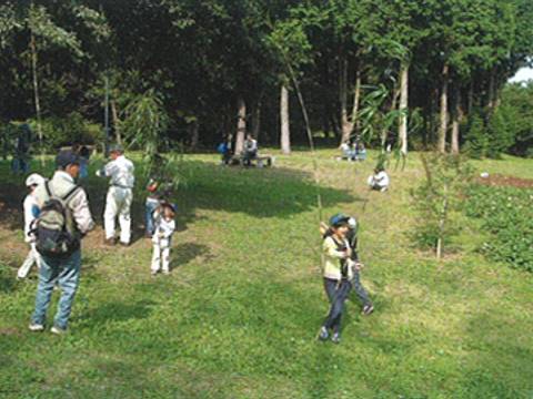鎌倉の子連れにおすすめ公園8選 海の見える公園や自然とふれあえる公園がいっぱい 子連れのおでかけ 子どもの遊び場探しならコモリブ 鎌倉の子連れにおすすめ公園8選 海の見える公園や自然とふれあえる公園がいっぱい 子連れのおでかけ 子どもの遊び場探しならコモリブ