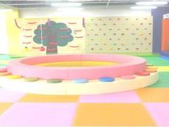 Tommorowkids トゥモローキッズ 子連れのおでかけ 子どもの遊び場探しならコモリブ Tommorowkids トゥモローキッズ 子連れのおでかけ 子どもの遊び場探しならコモリブ