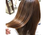 ヘアスタジオ エッジ 松井山手店(Hair Studio The edge)