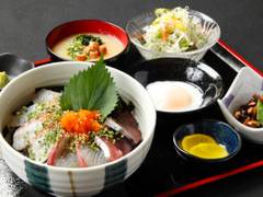 福岡・天神の子連れで入れる和食の店10選！モツ鍋も楽しめる！