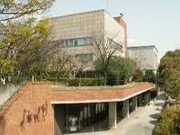 神戸市立中央図書館 の写真 (1)
