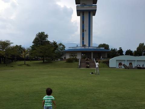 山梨県の子連れお出かけにおすすめ 人気公園10選 子連れのおでかけ 子どもの遊び場探しならコモリブ 山梨県の子連れお出かけにおすすめ 人気公園10選 子連れのおでかけ 子どもの遊び場探しならコモリブ