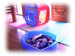 洋光台駅前公園こどもログハウス おもしろハウス 子連れのおでかけ 子どもの遊び場探しならコモリブ