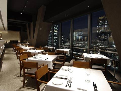 東京の子連れで行ける結婚記念日のディナーにおすすめ店10選 夜景も楽しめる 子連れのおでかけ 子どもの遊び場探しならコモリブ 東京の子連れで行ける結婚記念日のディナーにおすすめ店10選 夜景も楽しめる 子連れのおでかけ 子どもの遊び場探しならコモリブ