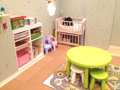 神奈川の子連れokの美容院9選 キッズスペースや託児所付きのお店も 子連れのおでかけ 子どもの遊び場探しならコモリブ 神奈川の子連れokの美容院9選 キッズスペースや託児所付きのお店も 子連れのおでかけ 子どもの遊び場探しならコモリブ