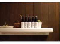 アース 豊橋店(HAIR&MAKE EARTH)