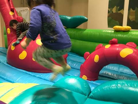 あーすぷらざ 子連れのおでかけ 子どもの遊び場探しならコモリブ あーすぷらざ 子連れのおでかけ 子どもの遊び場探しならコモリブ