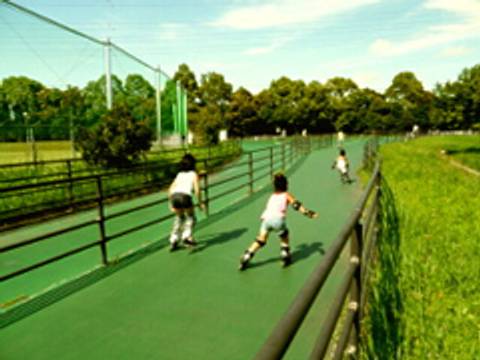 埼玉のおすすめ室内プール 屋内プール選 温水プールやさいたま市にある市営プールも 2 子連れのおでかけ 子どもの遊び場探しならコモリブ