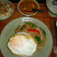タイ政府公認レストラン セラドン （Celadon Thai Restaurant） の写真 (2)