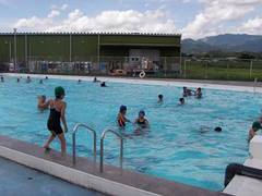 熊本の子連れにおすすめプール15選 家族で楽しめる屋内温水プールやホテルプールなども 子連れのおでかけ 子どもの遊び場探しならコモリブ 熊本の子連れにおすすめプール15選 家族で楽しめる屋内温水プールやホテルプールなども 子連れのおでかけ 子どもの遊び場探しならコモリブ