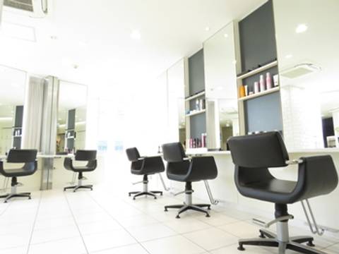 静岡市周辺の子連れにおすすめの美容院10選 キッズスペースありも 子連れのおでかけ 子どもの遊び場探しならコモリブ 静岡市周辺の子連れにおすすめの美容院10選 キッズスペースありも 子連れのおでかけ 子どもの遊び場探しならコモリブ