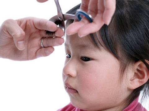 東京のキッズスペースや託児所のある美容院選 キッズカットのできるところも多数 4 子連れのおでかけ 子どもの遊び場探しならコモリブ 東京のキッズスペースや託児所のある美容院選 キッズカットのできるところも多数 4 子連れのおでかけ 子どもの遊び場探しならコモリブ