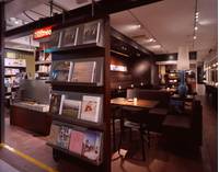 カフェ＆ブックス ビブリオテーク （café & books bibliotheque） の写真 (3)
