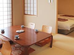 箕面観光ホテル 子連れのおでかけ 子どもの遊び場探しならコモリブ