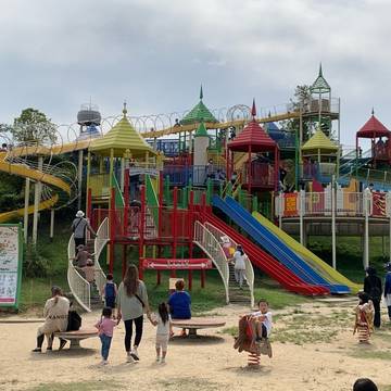 広島の子連れで楽しめる遊び場30選 お出かけに最適なイベント開催施設や子供が喜ぶ公園も 2 子連れのおでかけ 子どもの遊び場探しならコモリブ