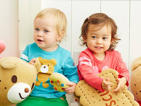 御殿場アウトレットの子連れで行きたいおすすめショップ10選 グルメも紹介 2 子連れのおでかけ 子どもの遊び場探しならコモリブ 御殿場アウトレットの子連れで行きたいおすすめショップ10選 グルメも紹介 2 子連れのおでかけ 子どもの遊び場探しならコモリブ