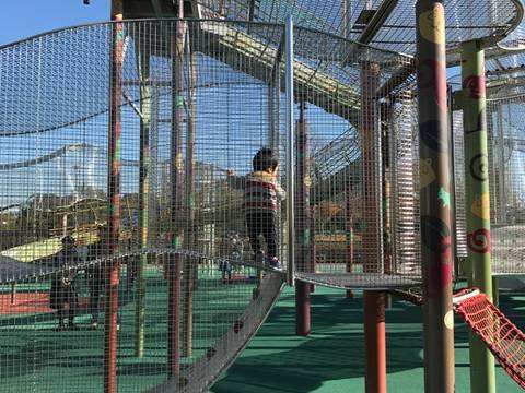 愛知のアスレチックのある公園選 利用無料 遊具の多い大きい公園や名古屋から近い公園 子連れのおでかけ 子どもの遊び場探しならコモリブ 愛知のアスレチックのある公園選 利用無料 遊具の多い大きい公園や名古屋から近い公園 子連れのおでかけ 子どもの遊び場探しならコモリブ