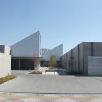 十和田市立図書館 の写真 (2)