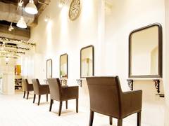 Hair Make lee西宮店 フェアリー保育所 子連れのおでかけ 子どもの遊び場探しならコモリブ Hair Make lee西宮店 フェアリー保育所 子連れのおでかけ 子どもの遊び場探しならコモリブ