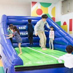 関東の2歳3歳児にぴったりな屋内遊園地おすすめ10選 Comolib Magazine