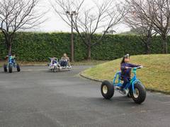 福岡のおすすめ公園37選 北九州のアスレチック公園から遊具が充実した福岡市の大型公園も 子連れのおでかけ 子どもの遊び場探しならコモリブ 福岡のおすすめ公園37選 北九州のアスレチック公園から遊具が充実した福岡市の大型公園も 子連れのおでかけ 子どもの遊び場探しならコモリブ