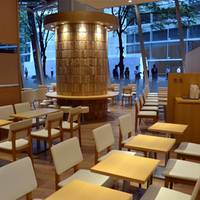 【閉店】神戸屋ダイニング(ベーカリーカフェ&レストラン)国際フォーラム店 の写真 (2)