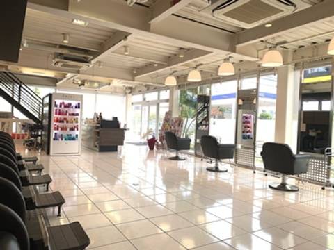 徳島県の子連れ利用におすすめの美容院10選 キッズスペースありも 2 子連れのおでかけ 子どもの遊び場探しならコモリブ 徳島県の子連れ利用におすすめの美容院10選 キッズスペースありも 2 子連れのおでかけ 子どもの遊び場探しならコモリブ