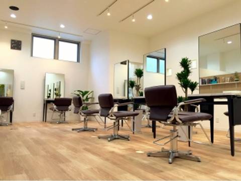 横須賀周辺の子連れにおすすめの美容院5選 キッズスペースありも 子連れのおでかけ 子どもの遊び場探しならコモリブ 横須賀周辺の子連れにおすすめの美容院5選 キッズスペースありも 子連れのおでかけ 子どもの遊び場探しならコモリブ