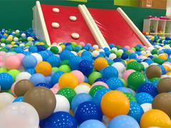 北陸子連れお出かけにおすすめ室内遊び場スポット10選 子連れのおでかけ 子どもの遊び場探しならコモリブ