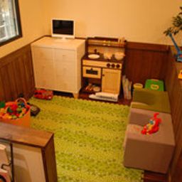 Chou Chou シュシュ 子連れのおでかけ 子どもの遊び場探しならコモリブ