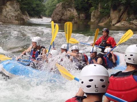 予約可能 子ども可 関東のおすすめラフティングスポット8選 子連れのおでかけ 子どもの遊び場探しならコモリブ 予約可能 子ども可 関東のおすすめラフティングスポット8選 子連れのおでかけ 子どもの遊び場探しならコモリブ