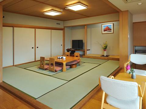 山中湖周辺の子連れ歓迎の温泉宿 ホテル9選 2 子連れのおでかけ 子どもの遊び場探しならコモリブ