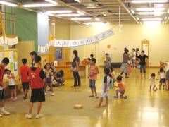 浜松市子連れにおすすめ 雨の日も安心の屋内遊び場9選 子連れのおでかけ 子どもの遊び場探しならコモリブ 浜松市子連れにおすすめ 雨の日も安心の屋内遊び場9選 子連れのおでかけ 子どもの遊び場探しならコモリブ