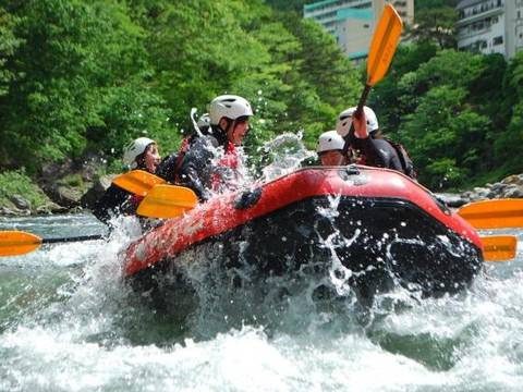 予約可能 子ども可 関東のおすすめラフティングスポット8選 2 子連れのおでかけ 子どもの遊び場探しならコモリブ 予約可能 子ども可 関東のおすすめラフティングスポット8選 2 子連れのおでかけ 子どもの遊び場探しならコモリブ