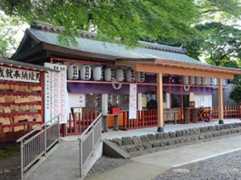 相州春日神社 子連れのおでかけ 子どもの遊び場探しならコモリブ 相州春日神社 子連れのおでかけ 子どもの遊び場探しならコモリブ