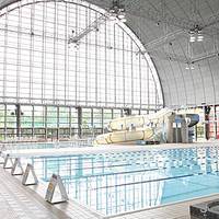 東京スポーツ文化館　屋内温水プール