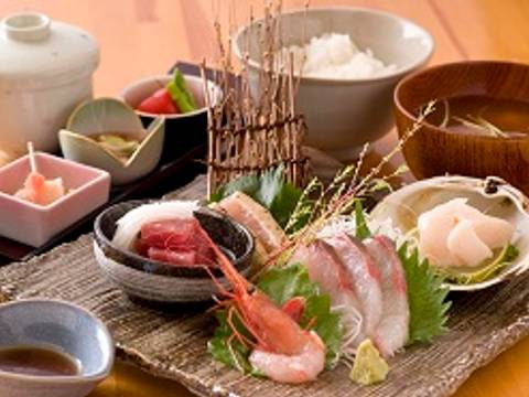 福井市の子連れランチおすすめ13選 美味しい海の幸も味わえちゃう 2 子連れのおでかけ 子どもの遊び場探しならコモリブ 福井市の子連れランチおすすめ13選 美味しい海の幸も味わえちゃう 2 子連れのおでかけ 子どもの遊び場探しならコモリブ