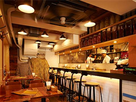 渋谷の子連れで行けるタイ料理店おすすめ8選 大人気パクチー専門店も 子連れのおでかけ 子どもの遊び場探しならコモリブ 渋谷の子連れで行けるタイ料理店おすすめ8選 大人気パクチー専門店も 子連れのおでかけ 子どもの遊び場探しならコモリブ
