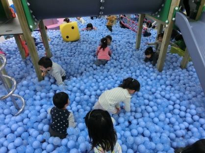 閉店 キドキド ボーネルンド あそびのせかい 伊勢丹松戸店 子連れのおでかけ 子どもの遊び場探しならコモリブ