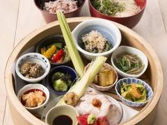 表参道ヒルズの子連れランチにおすすめなお店6選 子連れのおでかけ 子どもの遊び場探しならコモリブ 表参道ヒルズの子連れランチにおすすめなお店6選 子連れのおでかけ 子どもの遊び場探しならコモリブ