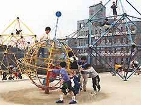 福岡の人気アスレチック選 公園や無料で遊べる場所や大人向けフィールドアスレチックも 子連れのおでかけ 子どもの遊び場探しならコモリブ 福岡の人気アスレチック選 公園や無料で遊べる場所や大人向けフィールドアスレチックも 子連れのおでかけ 子どもの遊び場探しならコモリブ