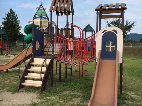さゆり公園 子連れのおでかけ 子どもの遊び場探しならコモリブ さゆり公園 子連れのおでかけ 子どもの遊び場探しならコモリブ