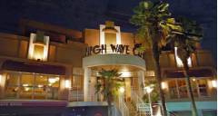 ハイウェーブカフェ （HIGH WAVE CAFE）