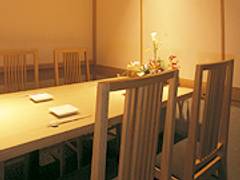 まぐろ問屋 十代目 彌左エ門 秋葉原店 子連れのおでかけ 子どもの遊び場探しならコモリブ まぐろ問屋 十代目 彌左エ門 秋葉原店 子連れのおでかけ 子どもの遊び場探しならコモリブ