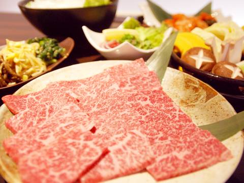 天神駅周辺で子連れ焼肉におすすめのお店9選 個室でまったり焼き肉 子連れのおでかけ 子どもの遊び場探しならコモリブ