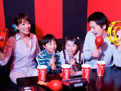 ラウンドワンスタジアム前橋店 子連れのおでかけ 子どもの遊び場探しならコモリブ ラウンドワンスタジアム前橋店 子連れのおでかけ 子どもの遊び場探しならコモリブ