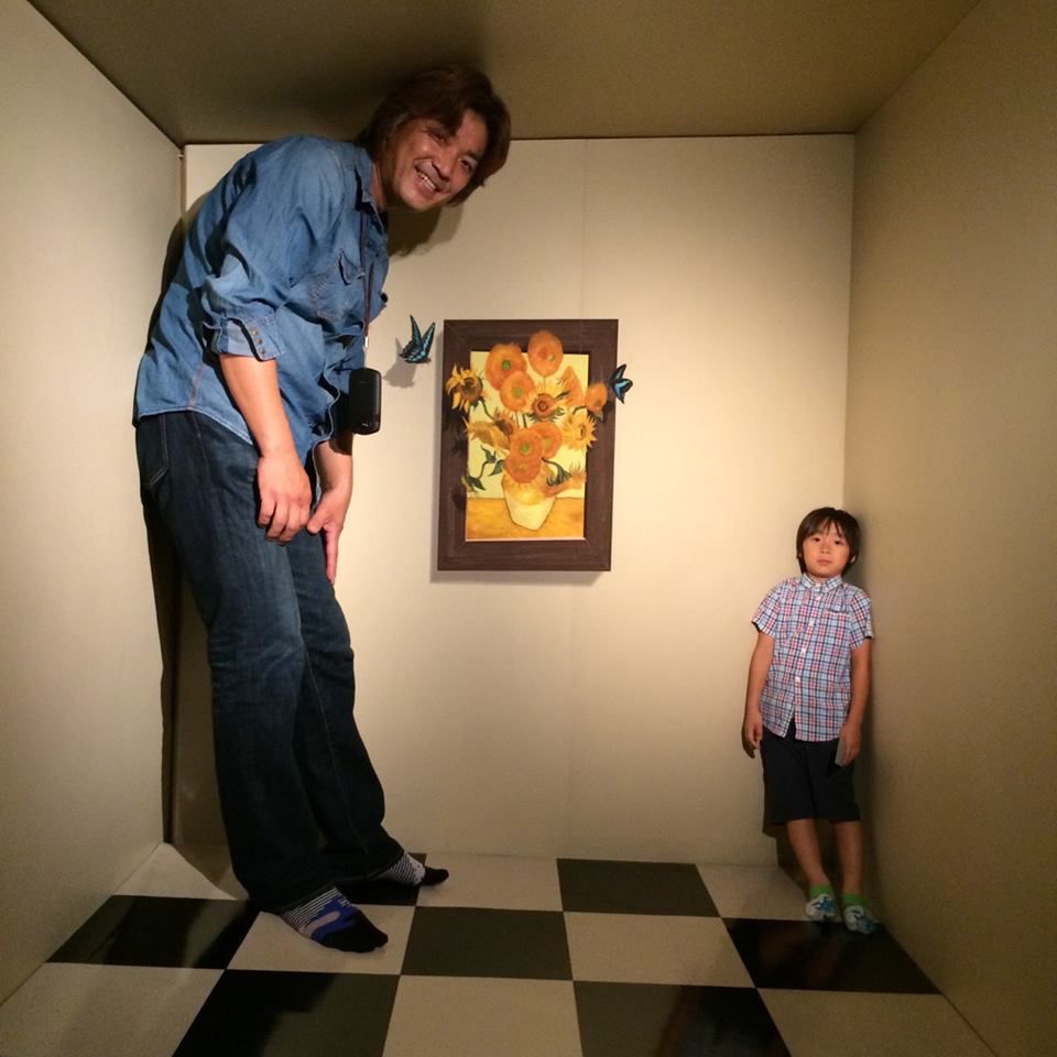 神戸トリックアート 不思議な領事館 子連れのおでかけ 子どもの遊び場探しならコモリブ