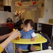 新宿の子連れランチ26選 赤ちゃん連れも安心なベビーカー入店できるカフェも 子連れのおでかけ 子どもの遊び場探しならコモリブ